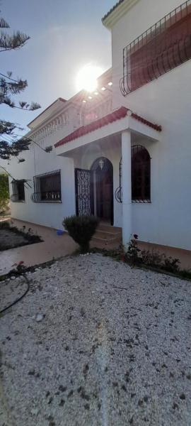 Villa Razoli spacieuse calme et familiale